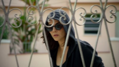 Good Morning, Verônica Season 1 Episode 8 - The Woman Who Knew Too Much