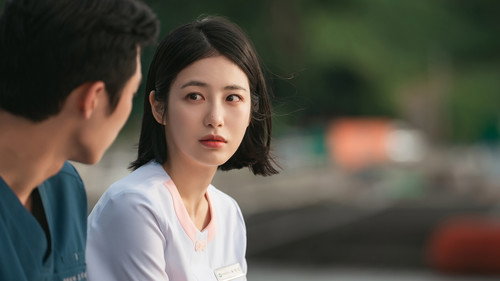 Doctor on the Edge Season 1 Episode 4 - A Notorious Woman, a Pathetic Man