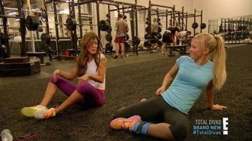 Total Divas Season 3 Episode 7 - The Double Cross