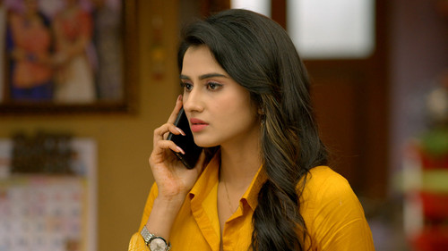 Naukri Par Khatra still