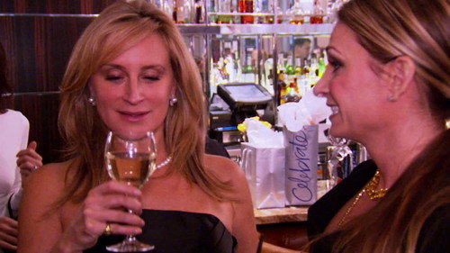 The Real Housewives of New York City Season 5 Episode 7 - Good Trip, Bad Fall