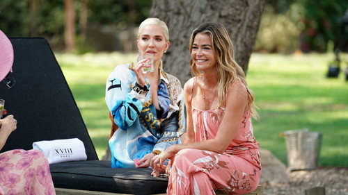 The Real Housewives of Beverly Hills Season 9 Episode 1 - Lucy Lucy Apple Juicy