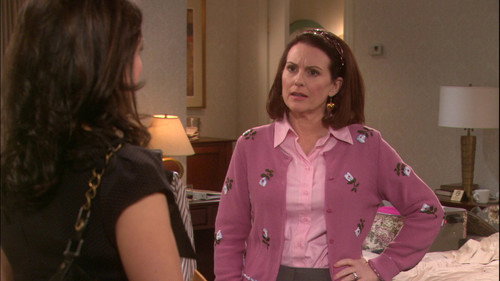 The New Adventures of Old Christine Season 4 Episode 11 - Unidentified Funk (1)