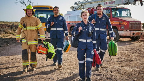 RFDS: Royal Flying Doctor Service Season 3 Episode 1 - Sieve & Sort