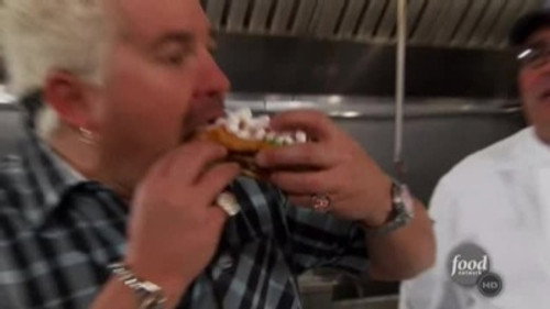 Diners, Drive-Ins and Dives Season 11 Episode 12 - Signature Twists