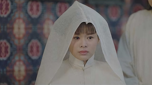 Episode 28 still