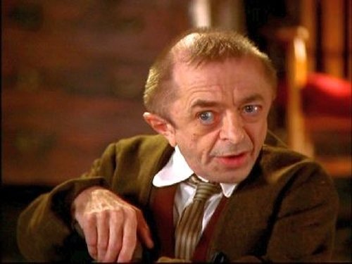 Charmed Season 8 Episode 13 - Repo Manor