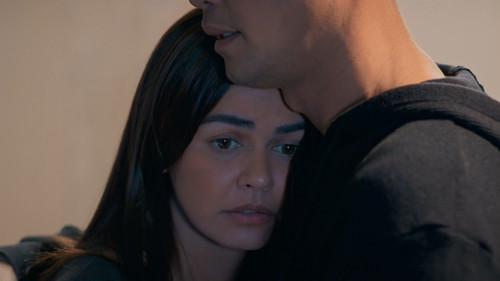 Dirty Linen Season 2 Episode 17 - Broken Pieces