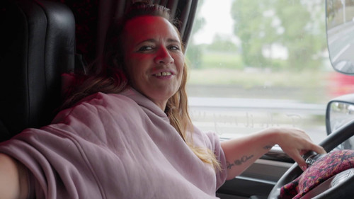 Girls Who Ride Season 6 Episode 8 - Rotterdams temperament