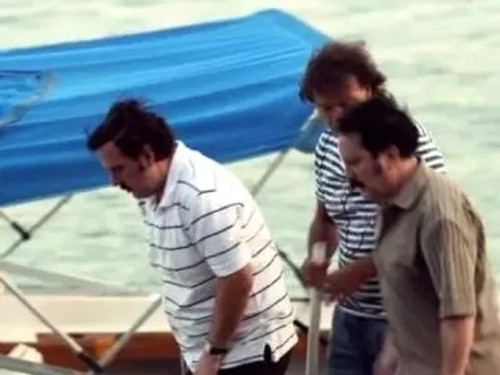 Pablo Escobar: The Drug Lord Season 1 Episode 22 - Pablo and Gonzalo arrive in Panama