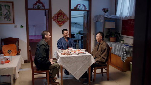 The Glory of Youth Season 1 Episode 20 - Lü Zheng and Xia Zhuo Discover Ouyang Jun's Mistake