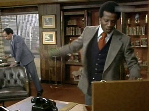 The Jeffersons Season 4 Episode 16 - Lionel Gets the Business