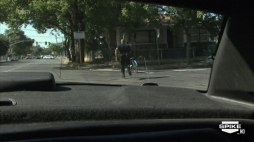 Cops Season 26 Episode 6 - Kill 'em With Kindness