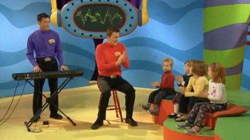 The Wiggles Season 3 Episode 22 - Hula Hoops
