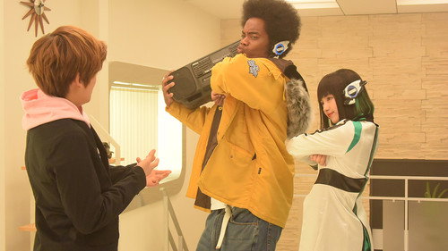 Kamen Rider Season 30 Episode 28 - Changing the World With My Rapping!