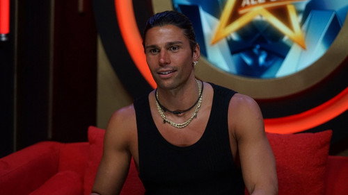 Pelean por desafiar a Luca still