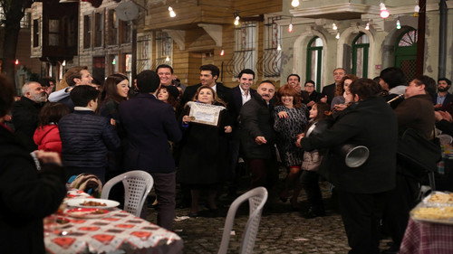 Hangimiz Sevmedik Season 1 Episode 1 - Episode 1