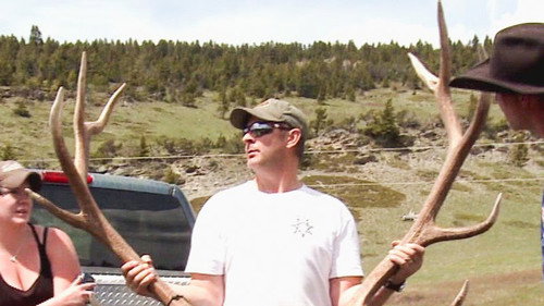Yellowstone Wardens Season 1 Episode 4 - Hunting Season Hustle
