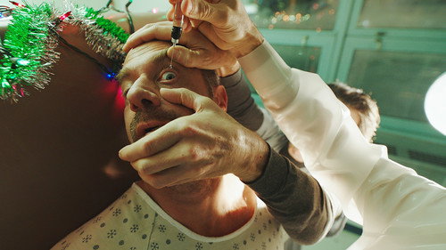 HAPPY! Season 1 Episode 1 - Saint Nick