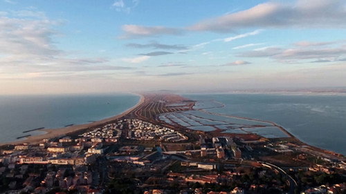 Episode 405 still