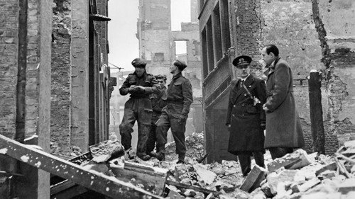 A Timewatch Guide Season 2 Episode 4 - World War Two