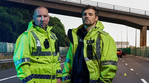 The Crash Detectives Season 3 Episode 1 - Episode 1