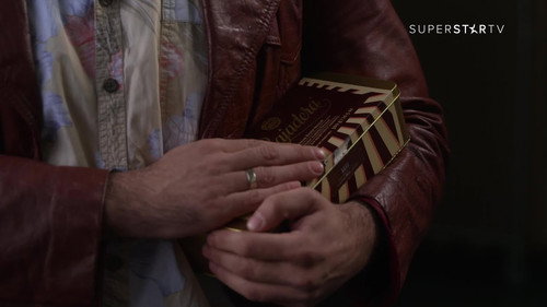 2071 Superheroj prevare i obmane still