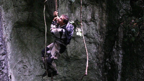 Man vs. Wild Season 6 Episode 4 - Borneo Jungle