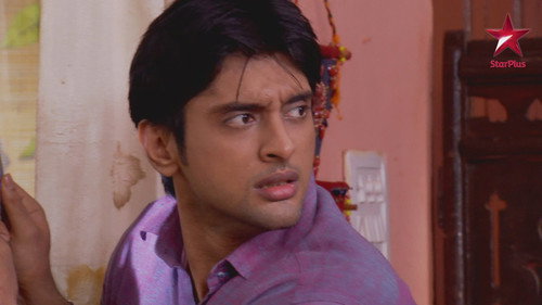 Iss Pyaar Ko Kya Naam Doon? Season 4 Episode 20 - Khushi Punctures Arnav's Tyre