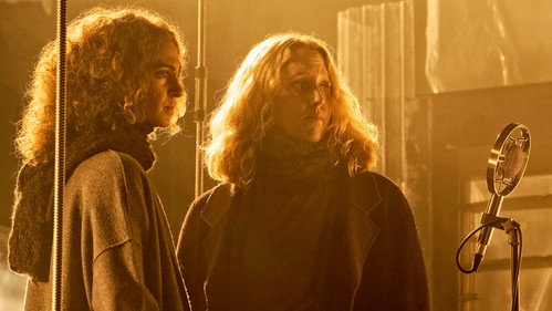 The Crossing Season 1 Episode 9 - Hope Smiles from the Threshold