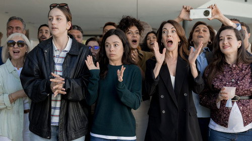 Se tiene que morir mucha gente Season 1 Episode 1 - Episode 1