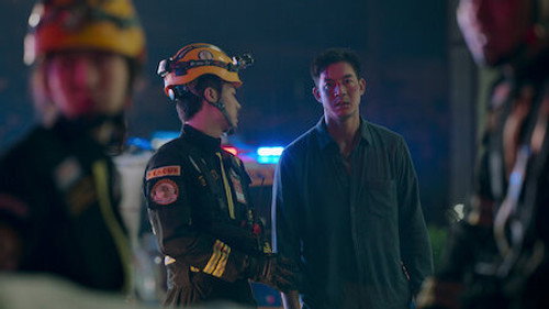 Bangkok Breaking Season 1 Episode 1 - Episode 1