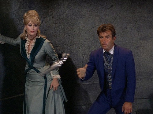 The Wild Wild West Season 3 Episode 9 - The Night of the Circus of Death