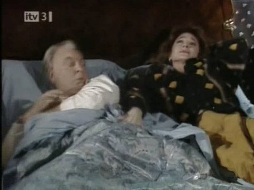 Never the Twain Season 6 Episode 6 - Affair of the Heart
