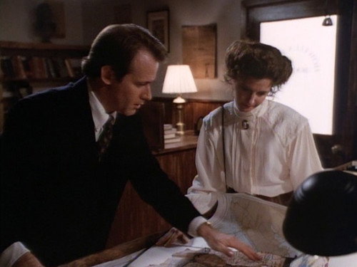 Swamp Thing Season 3 Episode 30 - The Chains of Forever