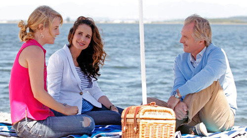 Cedar Cove Season 1 Episode 11 - Stormfront