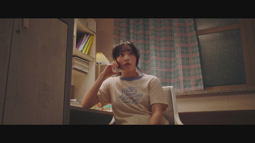 Mina, You Changed Your Profile Picture Again Season 1 Episode 1 - Episode 1