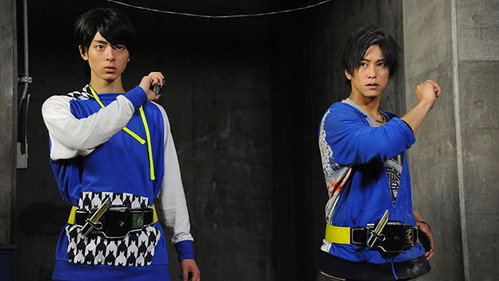 Kamen Rider Gaim Season 1 Episode 9 - The Great Inves Monster Capturing Operation!