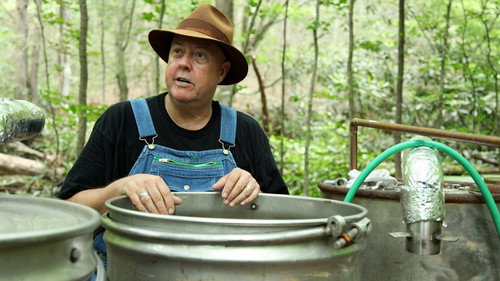 Moonshiners Season 6 Episode 10 - Green Dragon