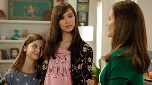 I Am Frankie Season 1 Episode 3 - I am...a Rom-Com Fan
