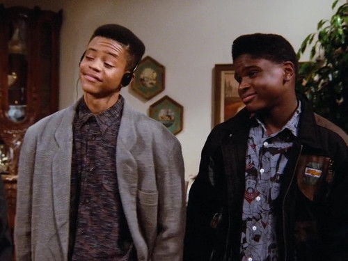 Family Matters Season 1 Episode 12 - Laura's First Date
