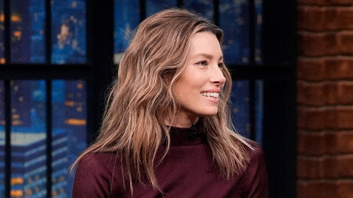 Late Night with Seth Meyers Season 14 Episode 9 - Jessica Biel, Slayyyter