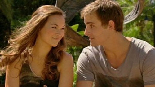 Episode 6164 still