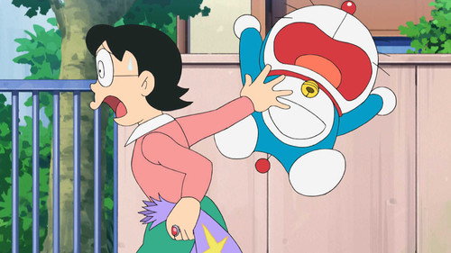 Episode 1033 still