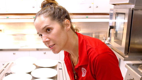 Below Deck Mediterranean Season 11 Episode 15 - Chips on the Shoulders