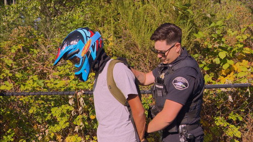 Cops Season 37 Episode 36 - Bawl Out