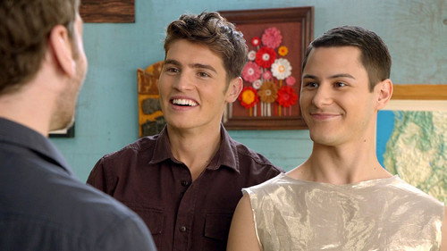 Faking It Season 3 Episode 5 - Third Wheels