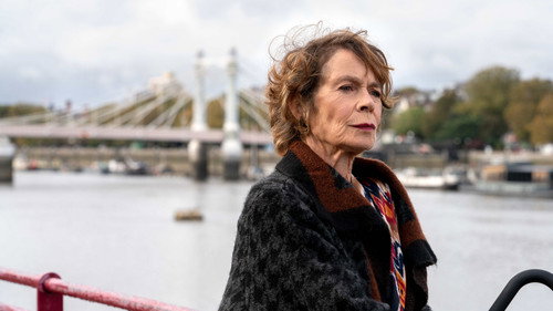 Better Things Season 5 Episode 9 - England
