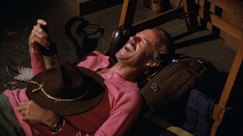 M*A*S*H Season 8 Episode 6 - Period of Adjustment