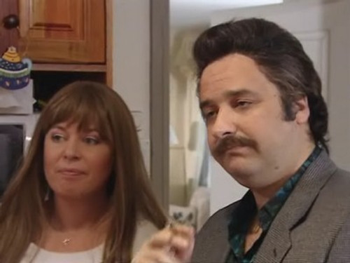 Kath & Kim Season 3 Episode 1 - Cactus Hour